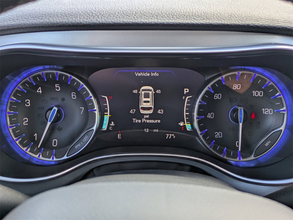 New 2026 Chrysler Pacifica Limited w/ Uconnect Theater Family Group image 37