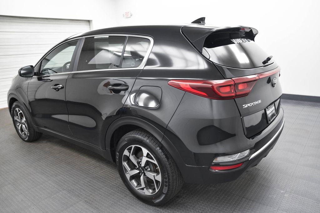 Used 2020 Kia Sportage LX image 7