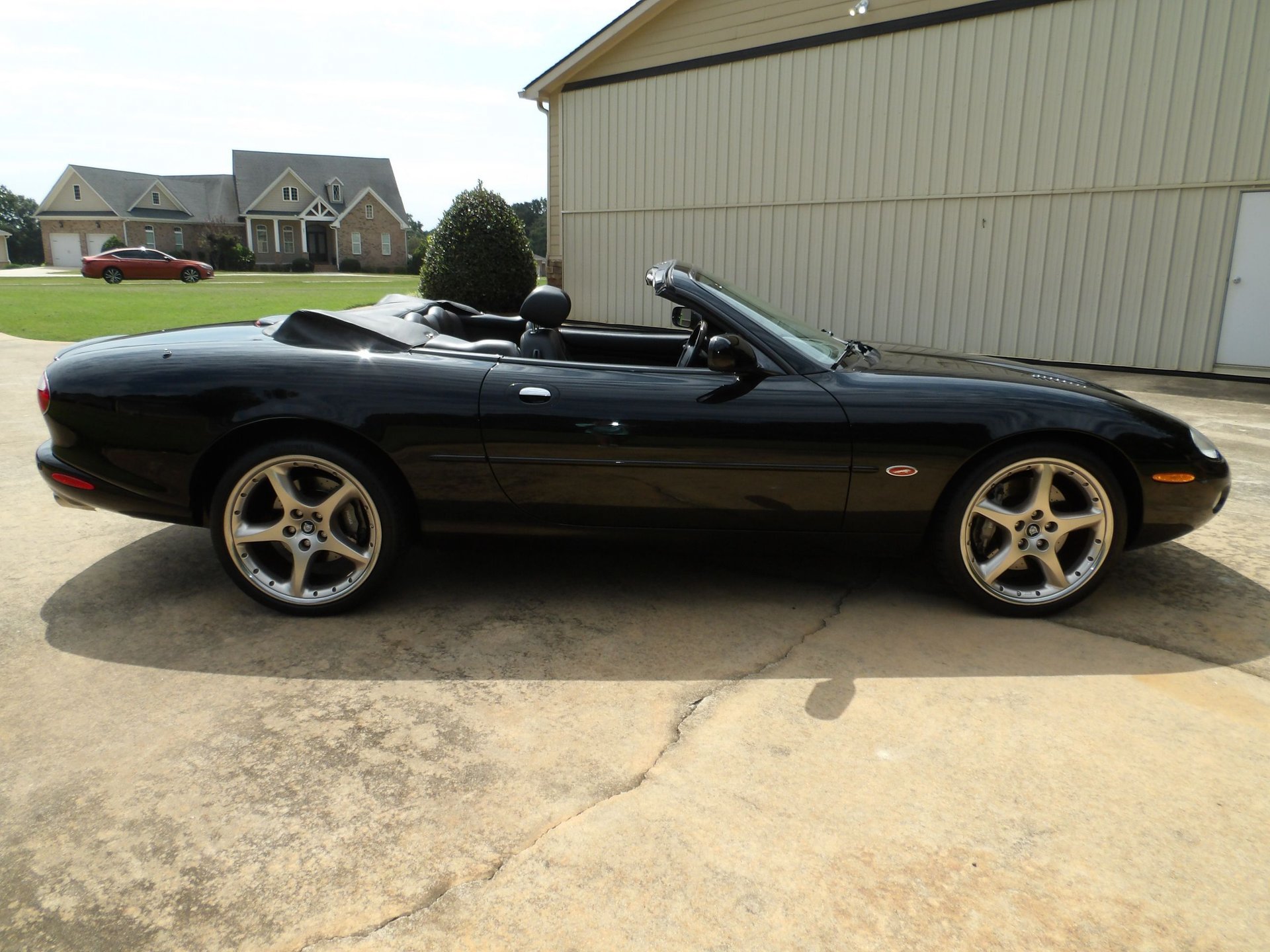Used 2001 Jaguar XK8 Convertible RWD image 6