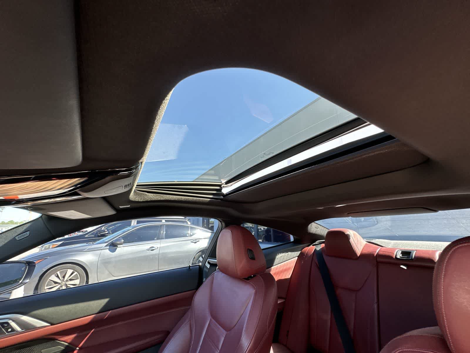 Used 2021 BMW 430i Coupe w/ Convenience Package RWD image 25