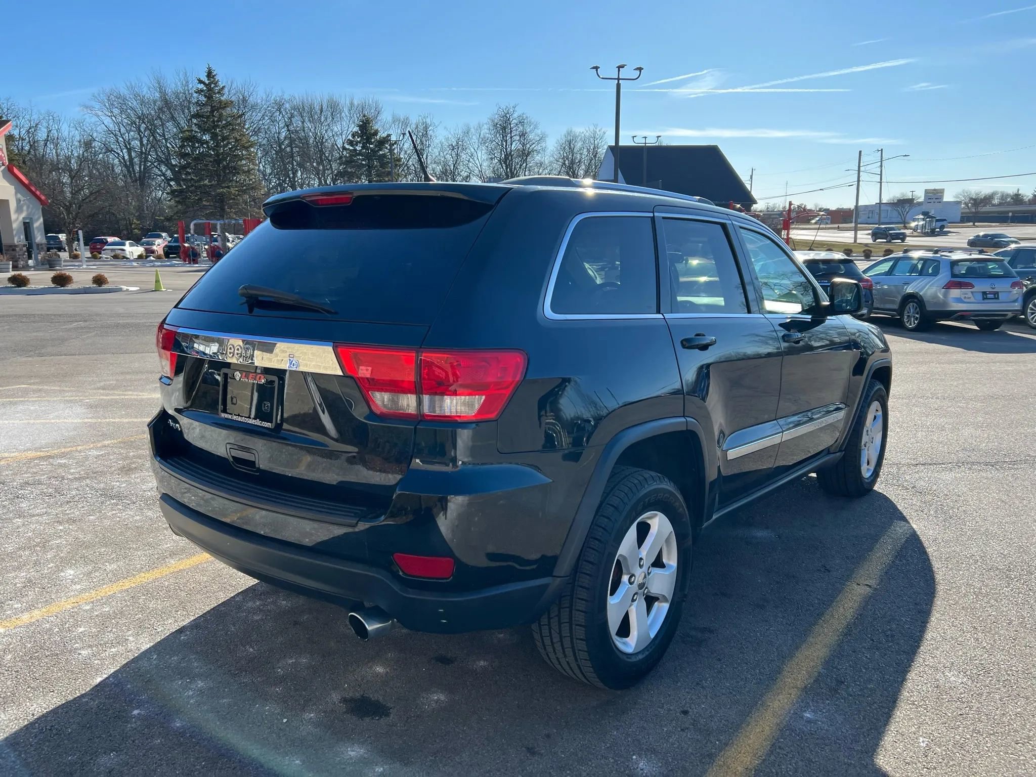 Used 2012 Jeep Grand Cherokee Laredo w/ Laredo E Group image 5