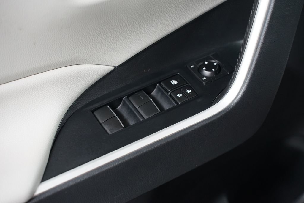 Certified 2021 Toyota RAV4 XLE Premium image 30