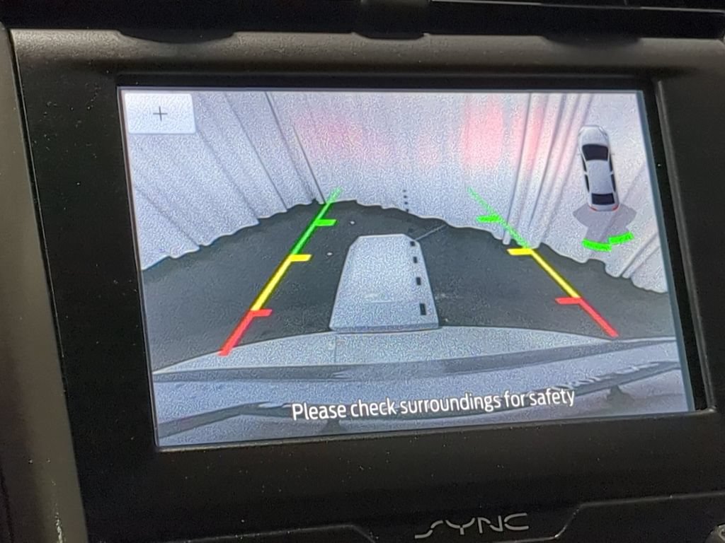 Used 2020 Ford Fusion SE FWD image 33