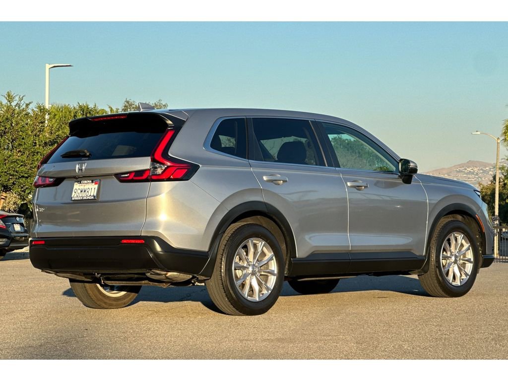 Used 2023 Honda CR-V EX image 6