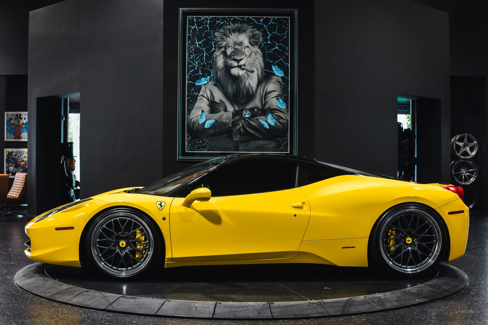 Used 2013 Ferrari 458 Italia Coupe image 3
