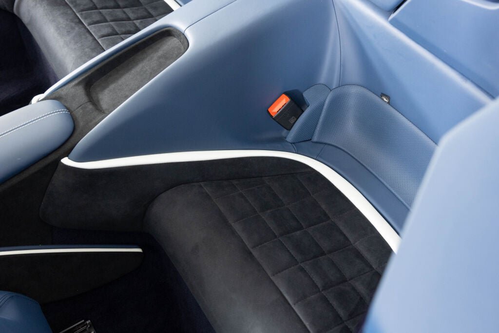 Certified 2024 Ferrari Roma Spider RWD image 49