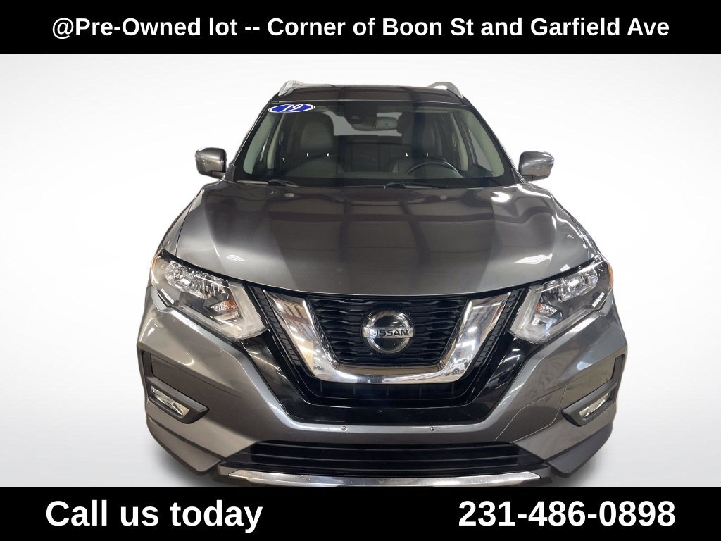 Used 2019 Nissan Rogue SL AWD/4WD image 8