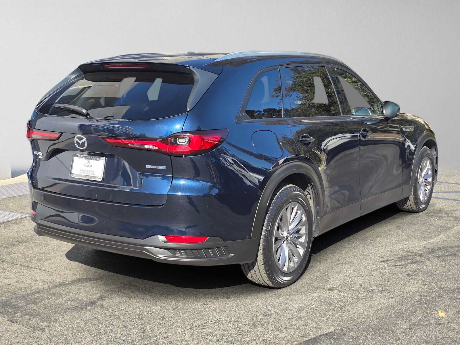 Used 2024 MAZDA CX-90 Plug-In Hybrid w/ Preferred AWD/4WD image 3