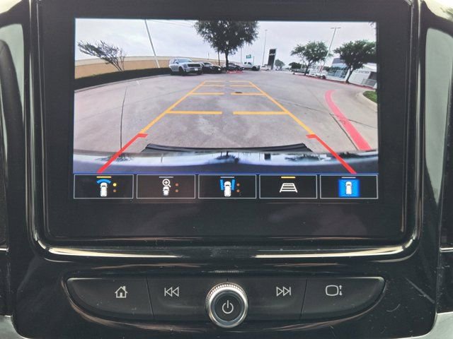 Used 2022 Chevrolet Traverse LT image 18