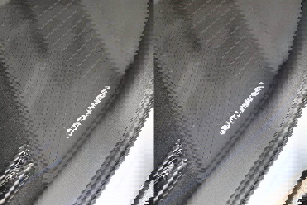 Used 2023 Mitsubishi Outlander SEL image 16