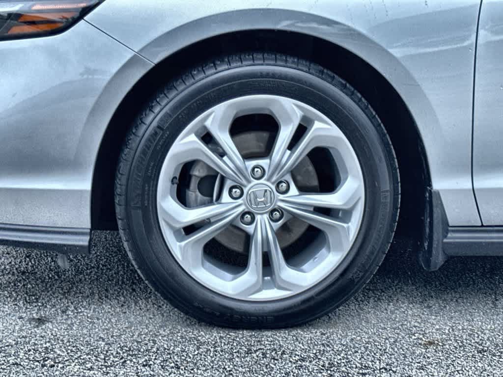 Used 2025 Honda Accord LX image 11