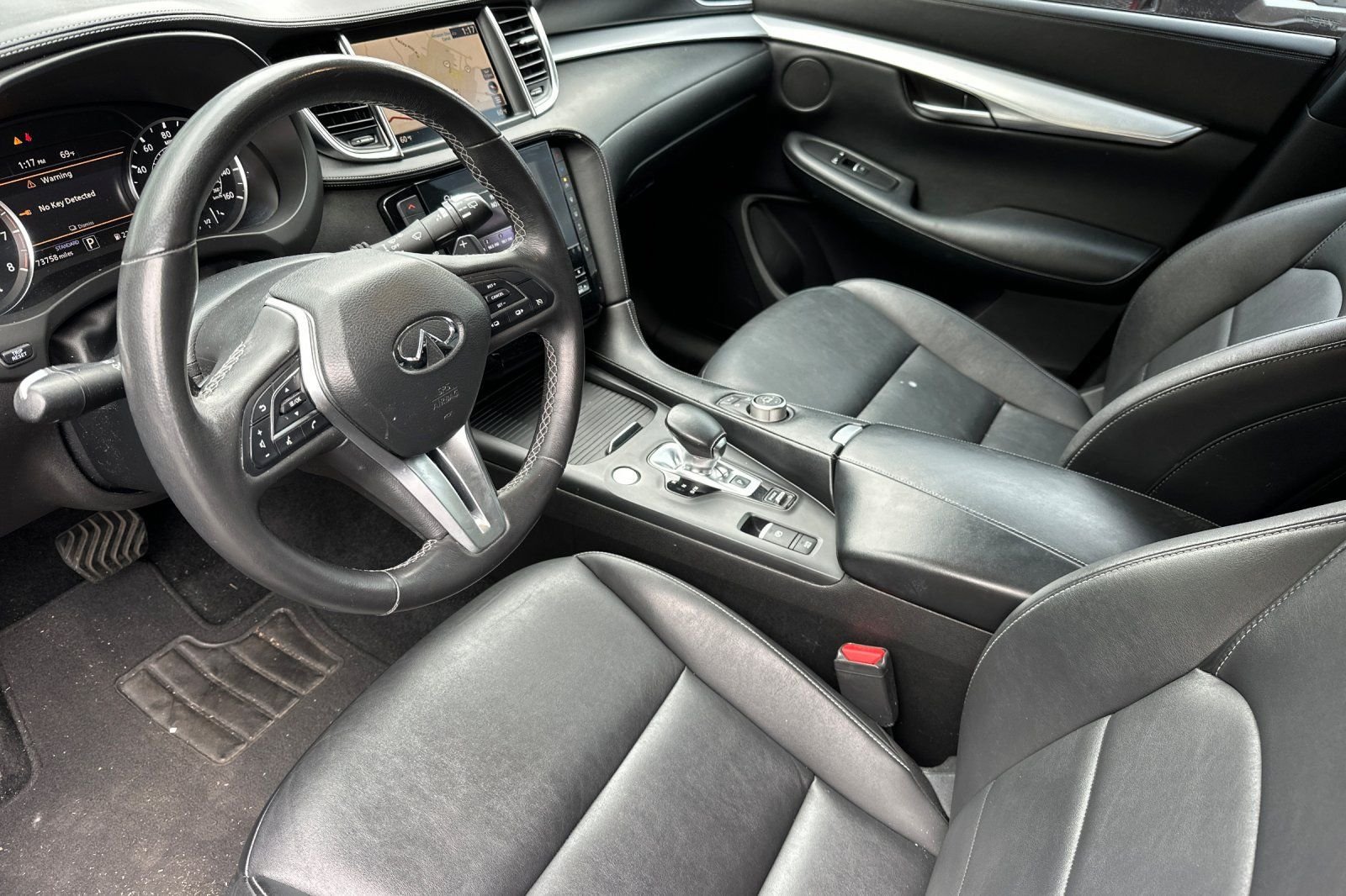 Used 2020 INFINITI QX50 Luxe w/ Navigation Package FWD image 10