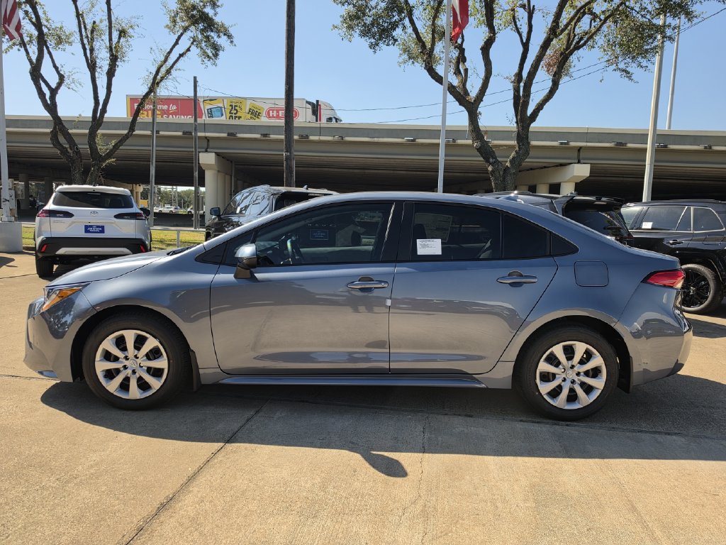New 2027 Toyota Corolla LE FWD image 6