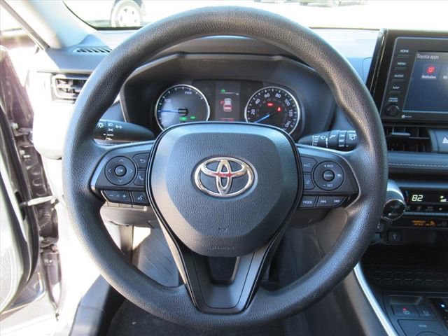 Used 2022 Toyota RAV4 XLE image 18