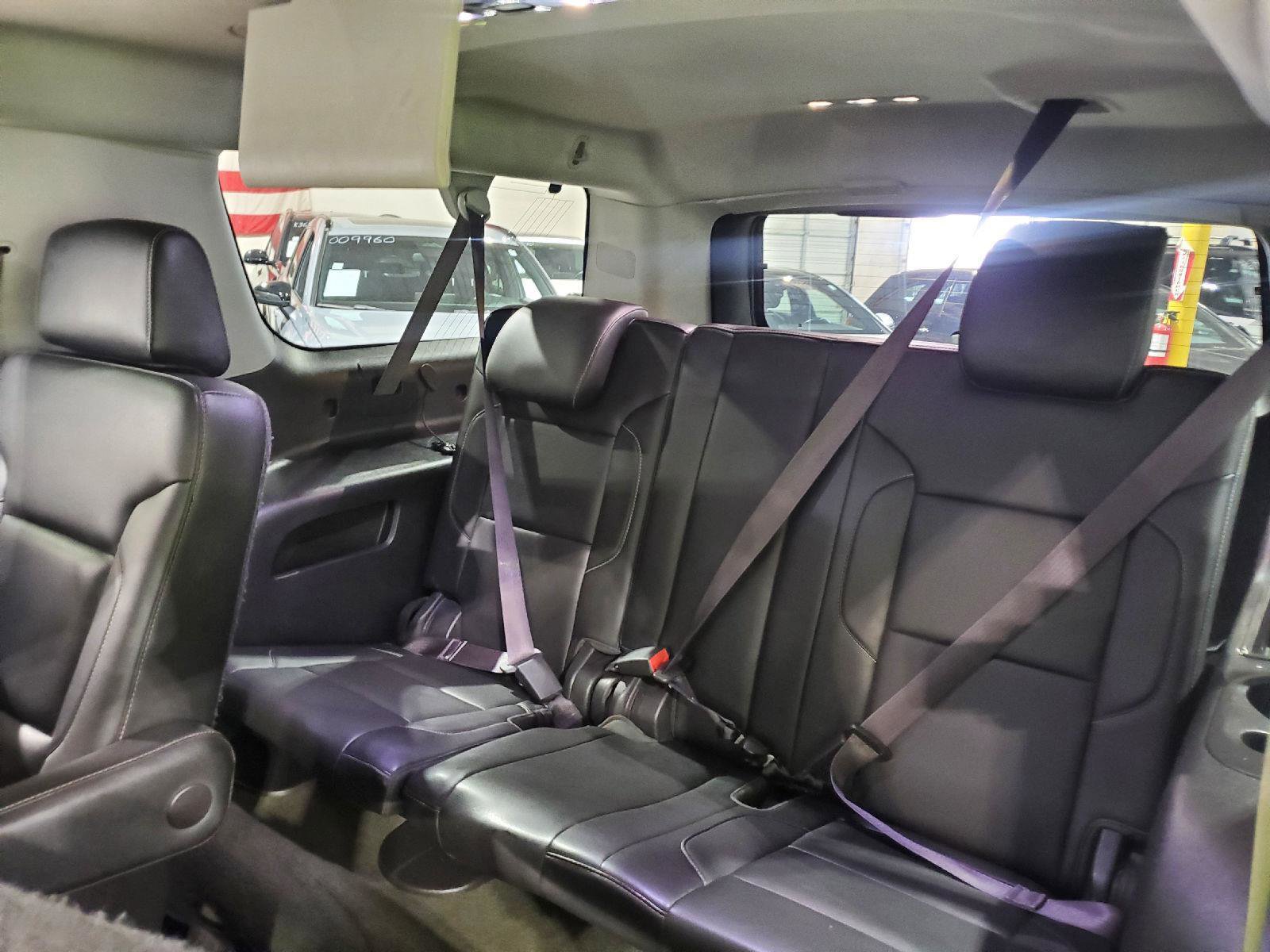 Used 2015 Chevrolet Suburban LTZ image 28