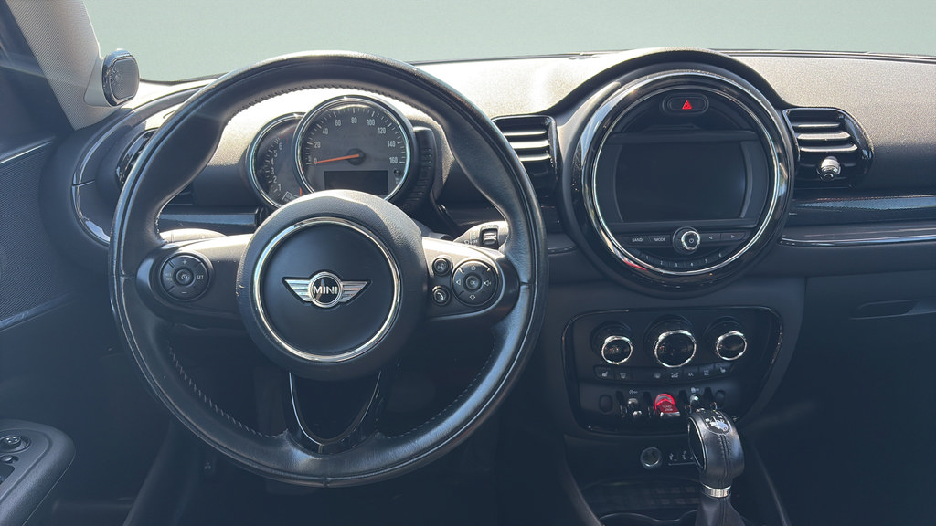 Used 2017 MINI Cooper Clubman ALL4 AWD/4WD image 13