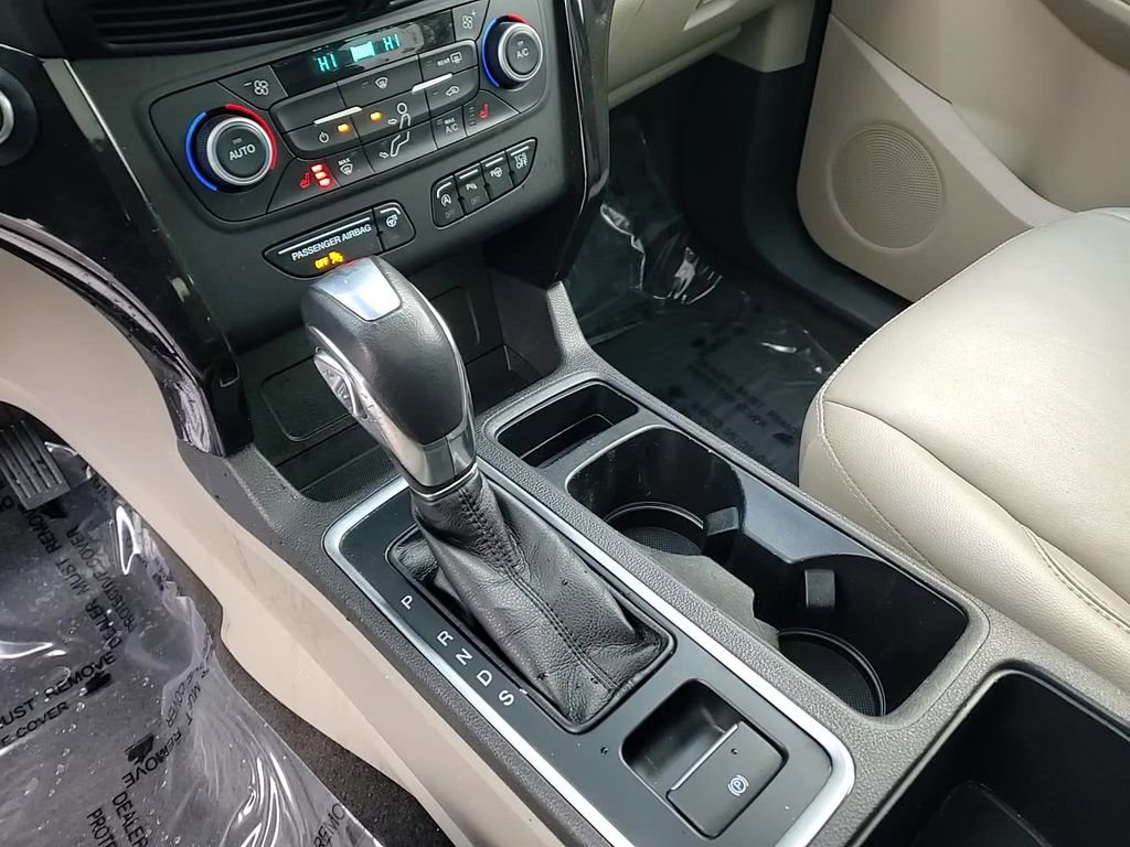 Used 2019 Ford Escape Titanium image 20