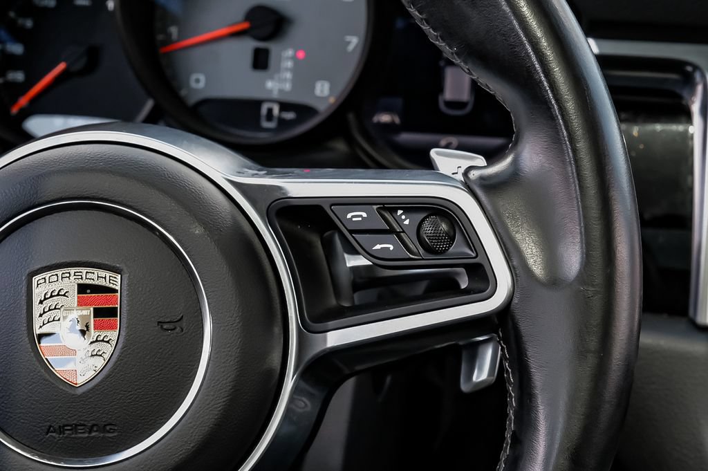 Used 2021 Porsche Macan S AWD/4WD image 17