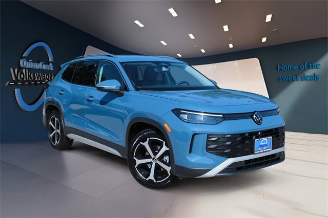 New 2025 Volkswagen Tiguan SE