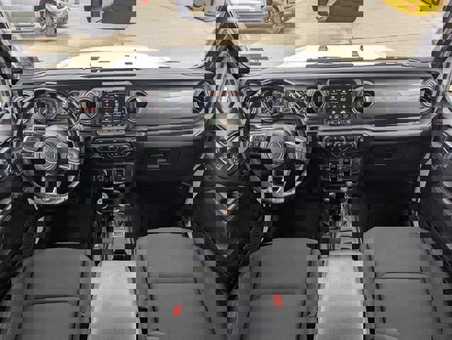 Used 2022 Jeep Gladiator Overland w/ Cold Weather Group image 23