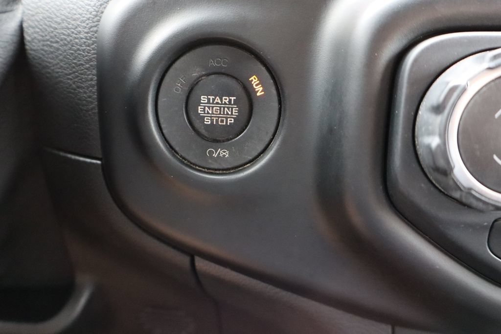 Used 2021 Jeep Wrangler Unlimited Rubicon AWD/4WD image 26
