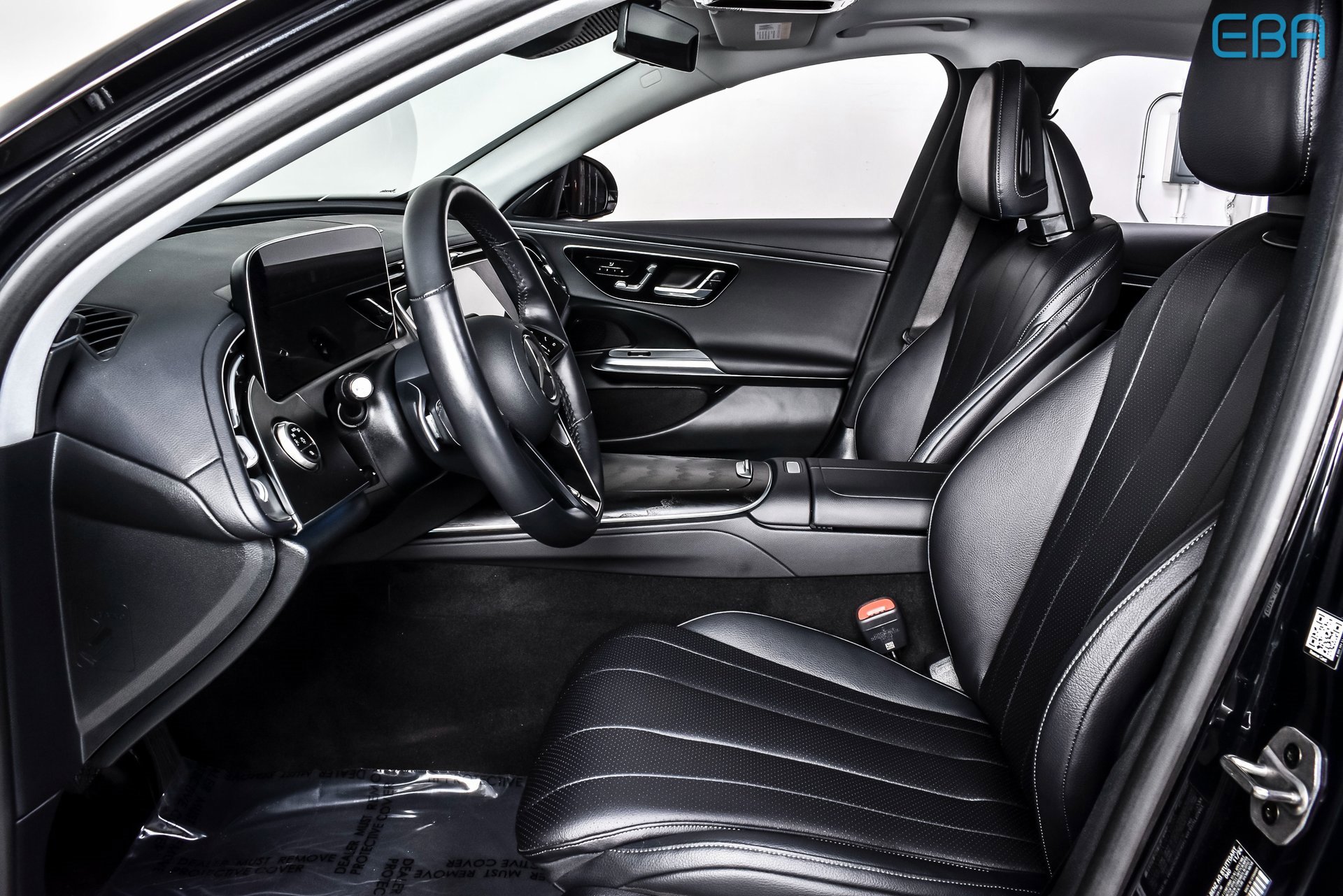 Used 2025 Mercedes-Benz E 350 4MATIC Sedan image 16