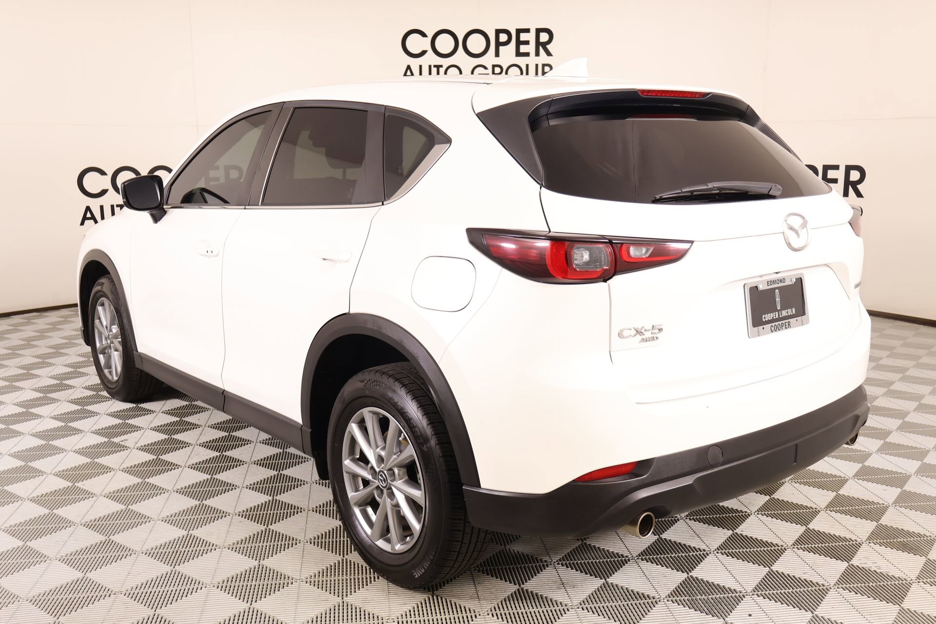 Used 2022 MAZDA CX-5 AWD 2.5 S w/ Select Package image 22