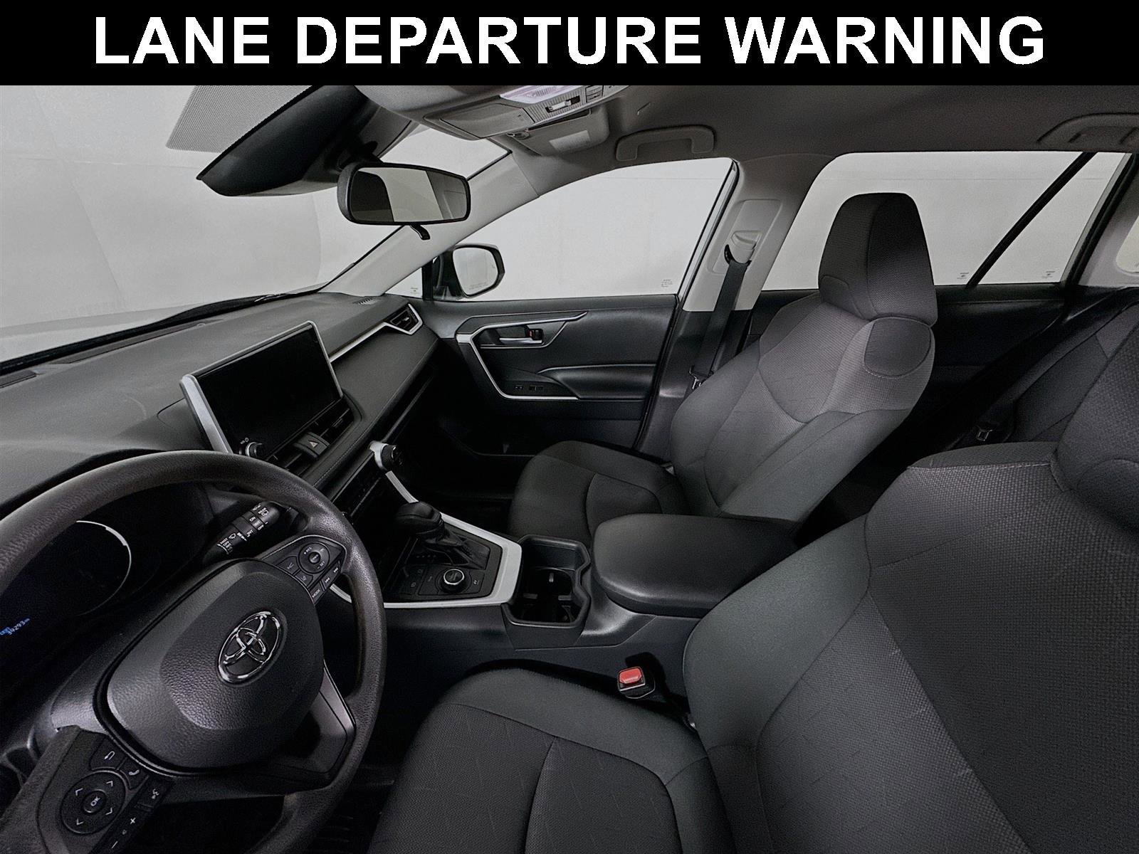 Certified 2025 Toyota RAV4 XLE AWD/4WD image 5