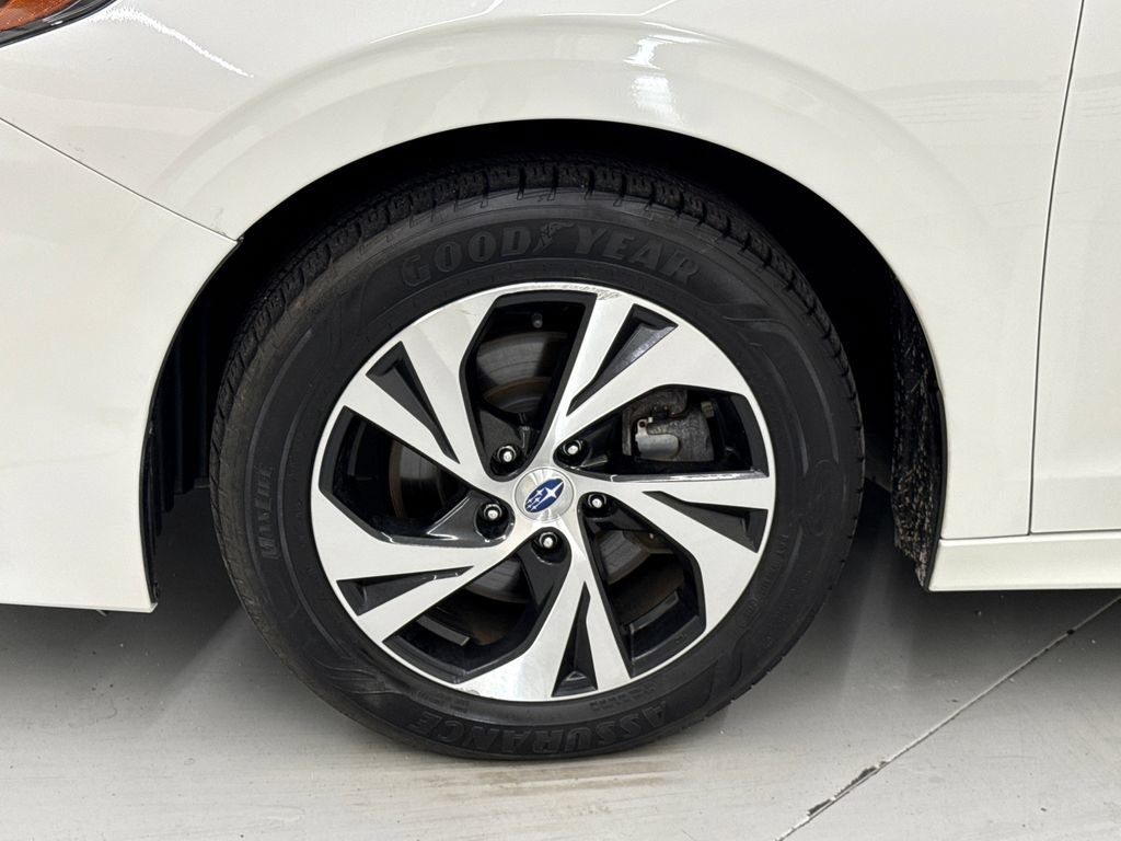 Certified 2024 Subaru Legacy AWD/4WD image 11