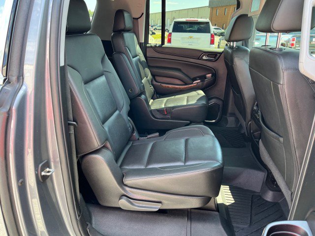 Used 2018 Chevrolet Suburban Premier AWD/4WD image 20
