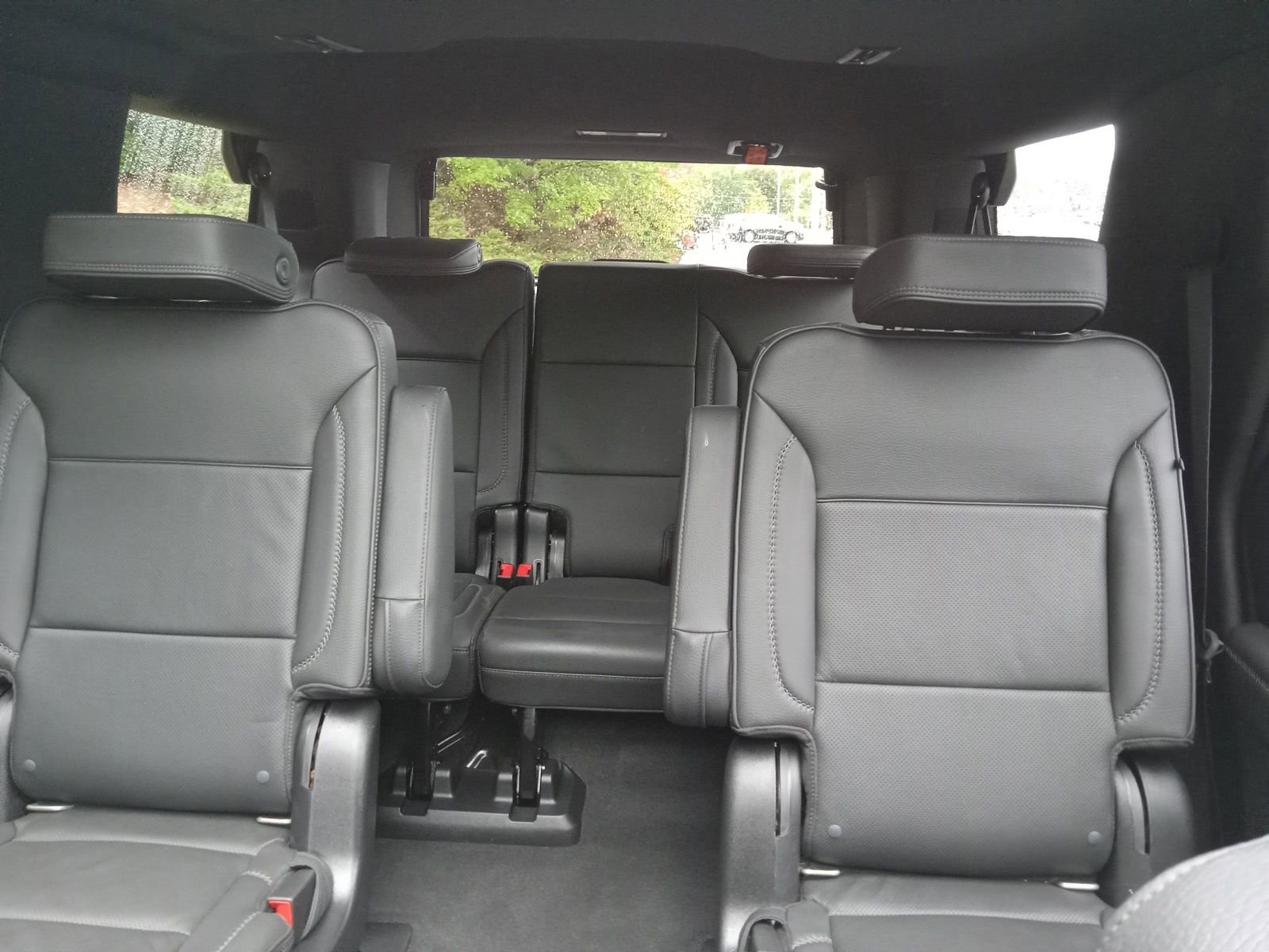 Used 2021 GMC Yukon Denali w/ LPO, Illumination Package image 24