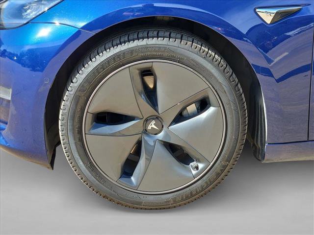 Used 2020 Tesla Model 3 Standard Range image 24