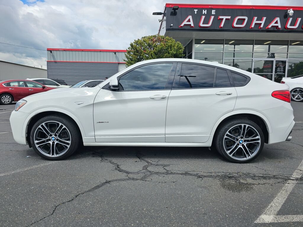 Used 2017 BMW X4 xDrive28i AWD/4WD image 2