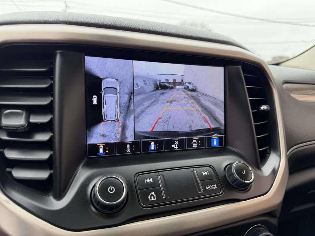 Used 2023 GMC Acadia Denali w/ Black Diamond Edition image 39