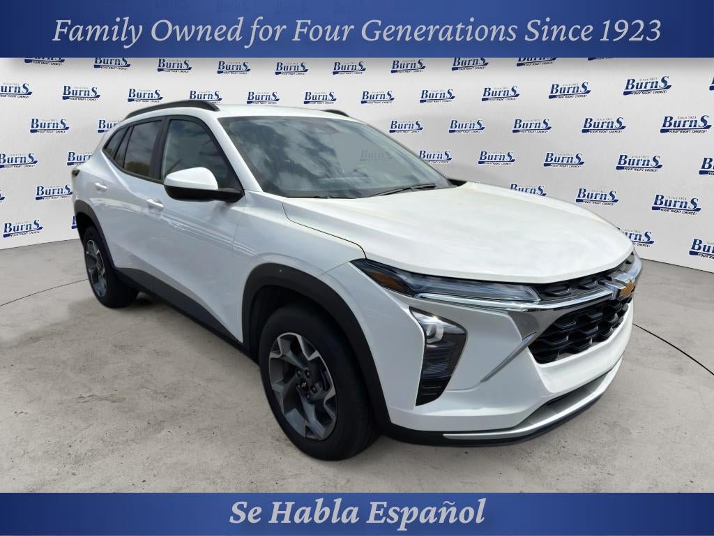 Used 2025 Chevrolet Trax LT w/ LT Convenience Package FWD image 1