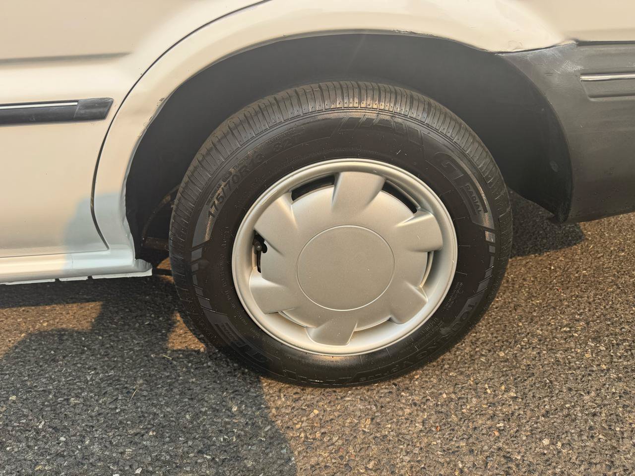 Used 1991 Geo Prizm LSi FWD image 25