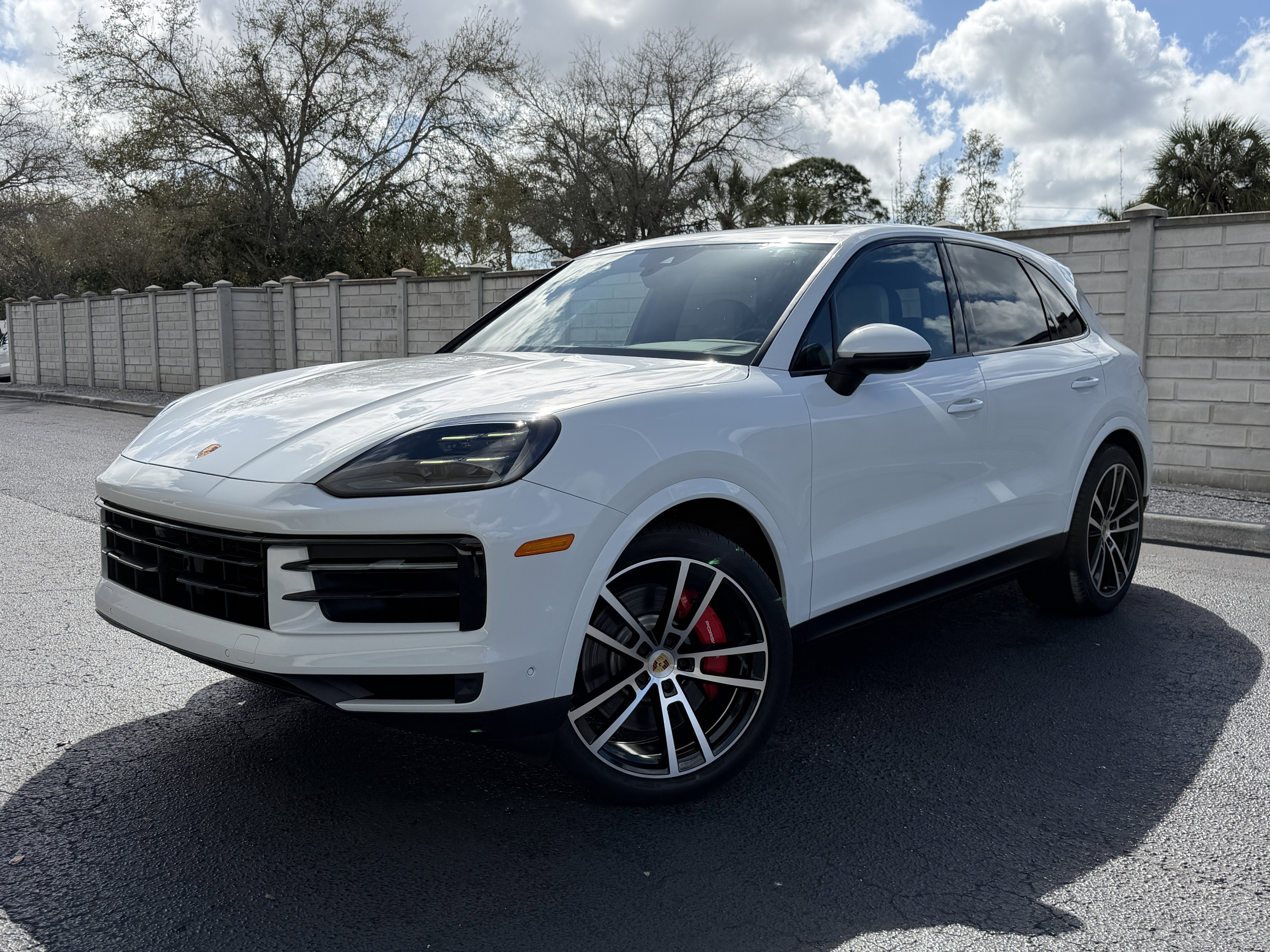 Certified 2024 Porsche Cayenne S