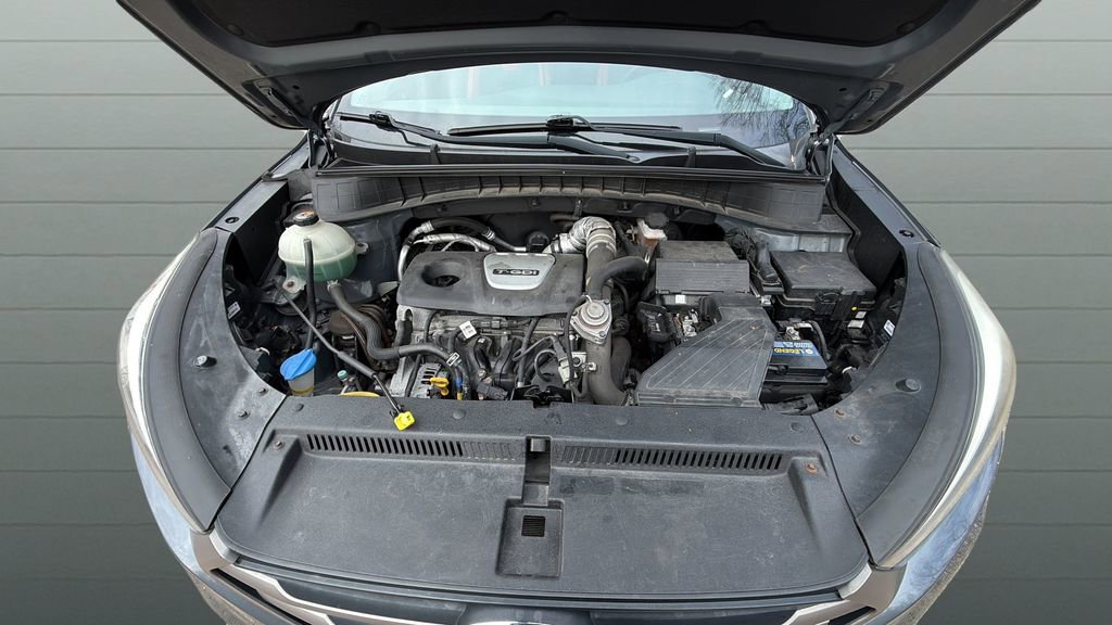 Used 2016 Hyundai Tucson Sport image 32