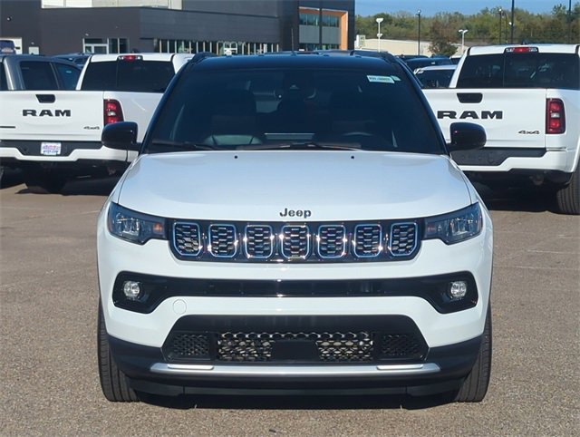 Certified 2024 Jeep Compass Limited image 8