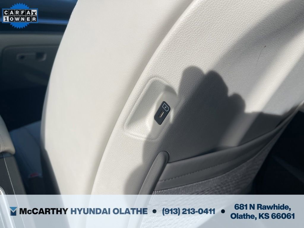 Used 2025 Kia Sorento S image 25