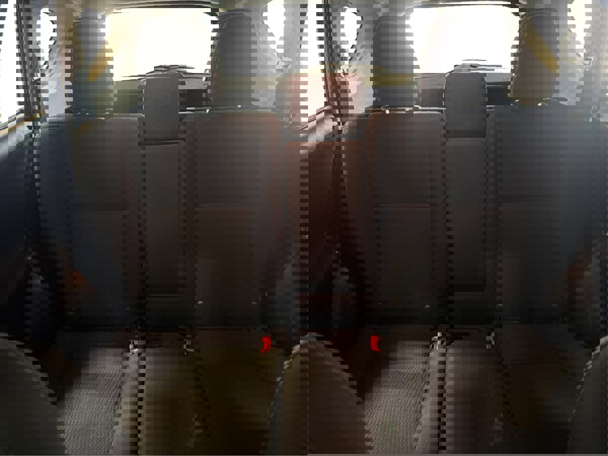 Used 2013 Toyota RAV4 XLE AWD/4WD image 18