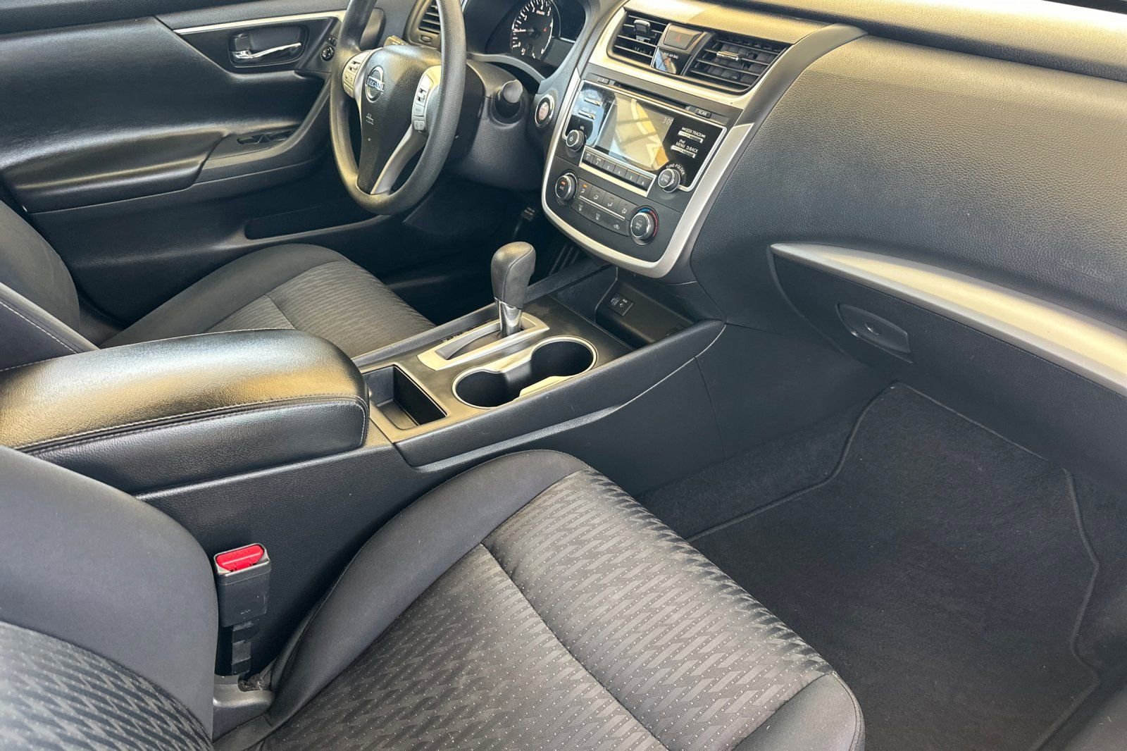 Used 2017 Nissan Altima 2.5 S w/ Power Driver Seat Package FWD image 15