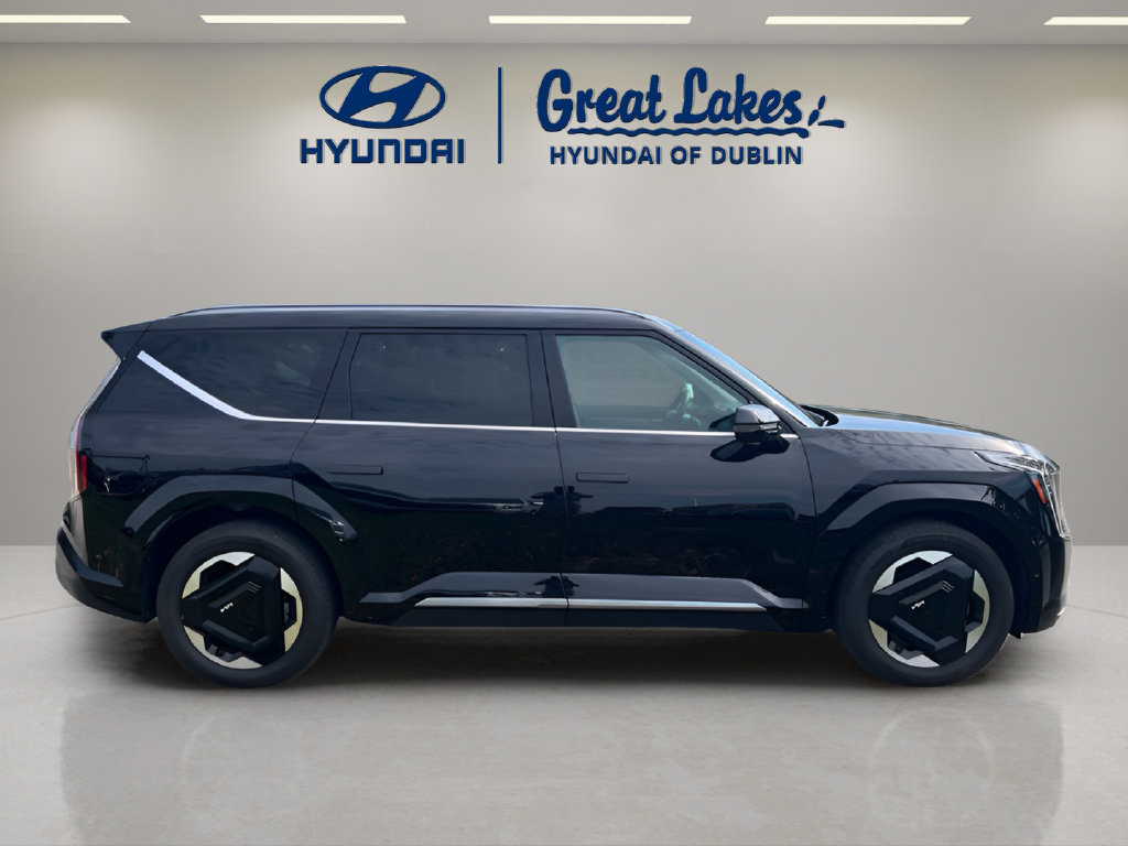 Used 2024 Kia EV9 Land AWD/4WD image 6