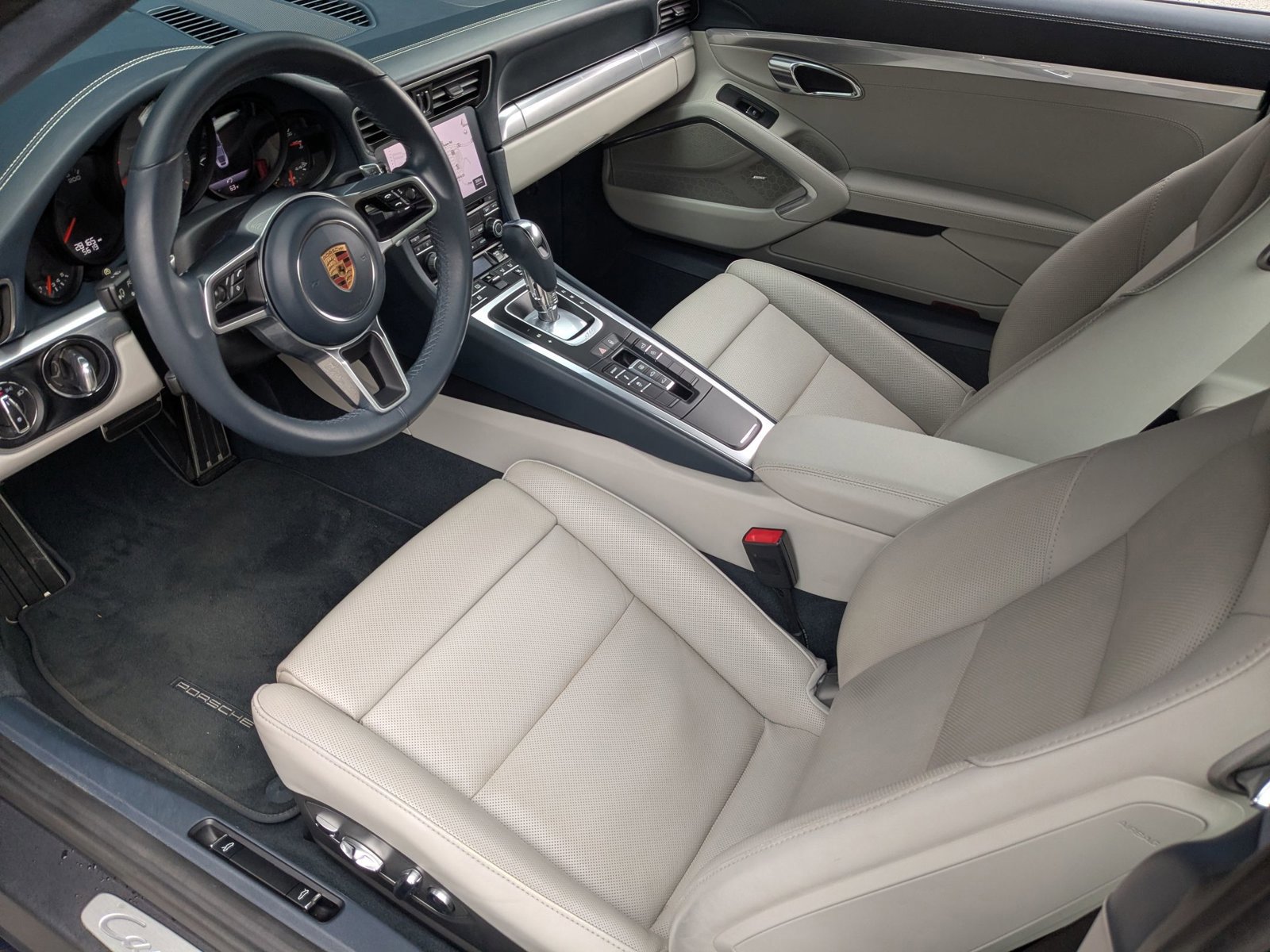 Certified 2018 Porsche 911 Carrera S RWD image 4