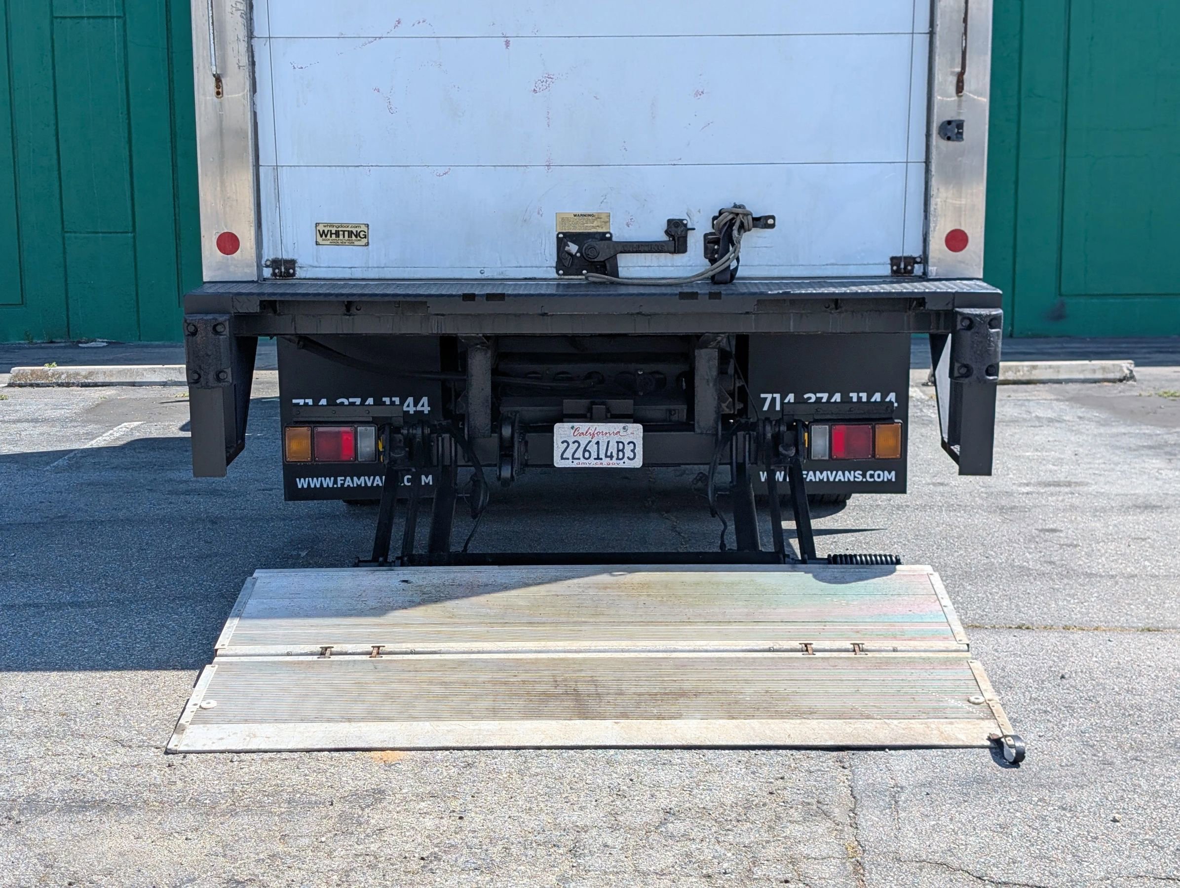 Used 2019 Isuzu NPR RWD image 12