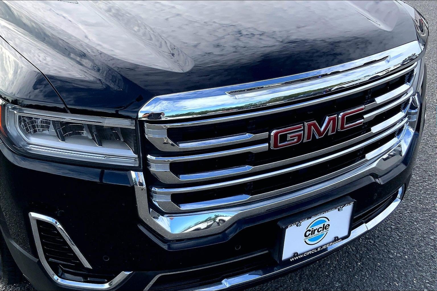 Used 2021 GMC Acadia SLE AWD/4WD image 28