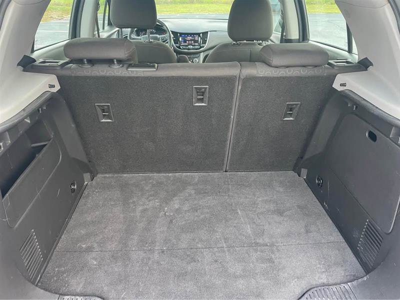 Used 2021 Chevrolet Trax LS image 7