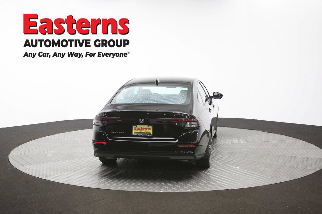 Used 2025 Honda Accord SE image 38