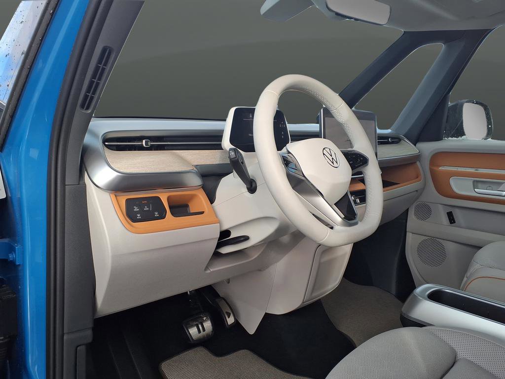 New 2025 Volkswagen ID. Buzz 1st Edition image 9