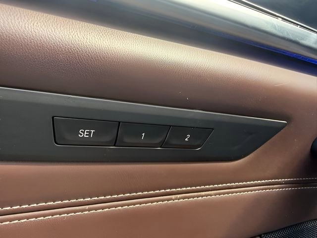 Used 2020 BMW 540i xDrive w/ M Sport Package image 13